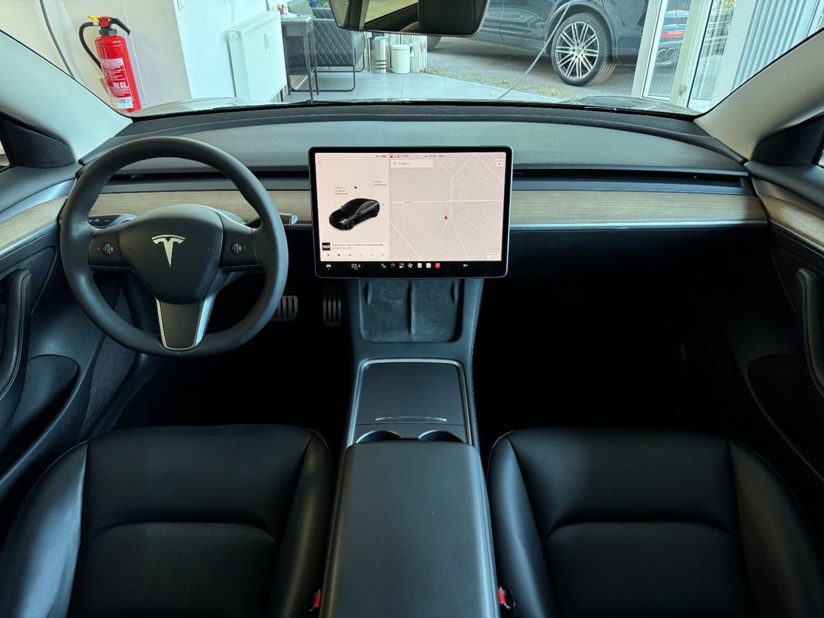 Tesla Model 3 Performance AWD 1-Hand foto 2