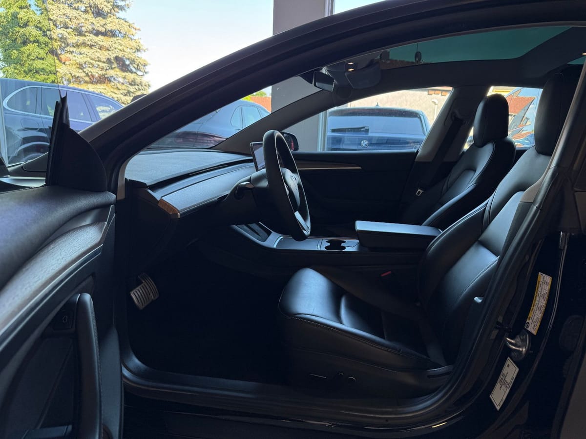 Tesla Model 3 Performance AWD 1-Hand foto 9