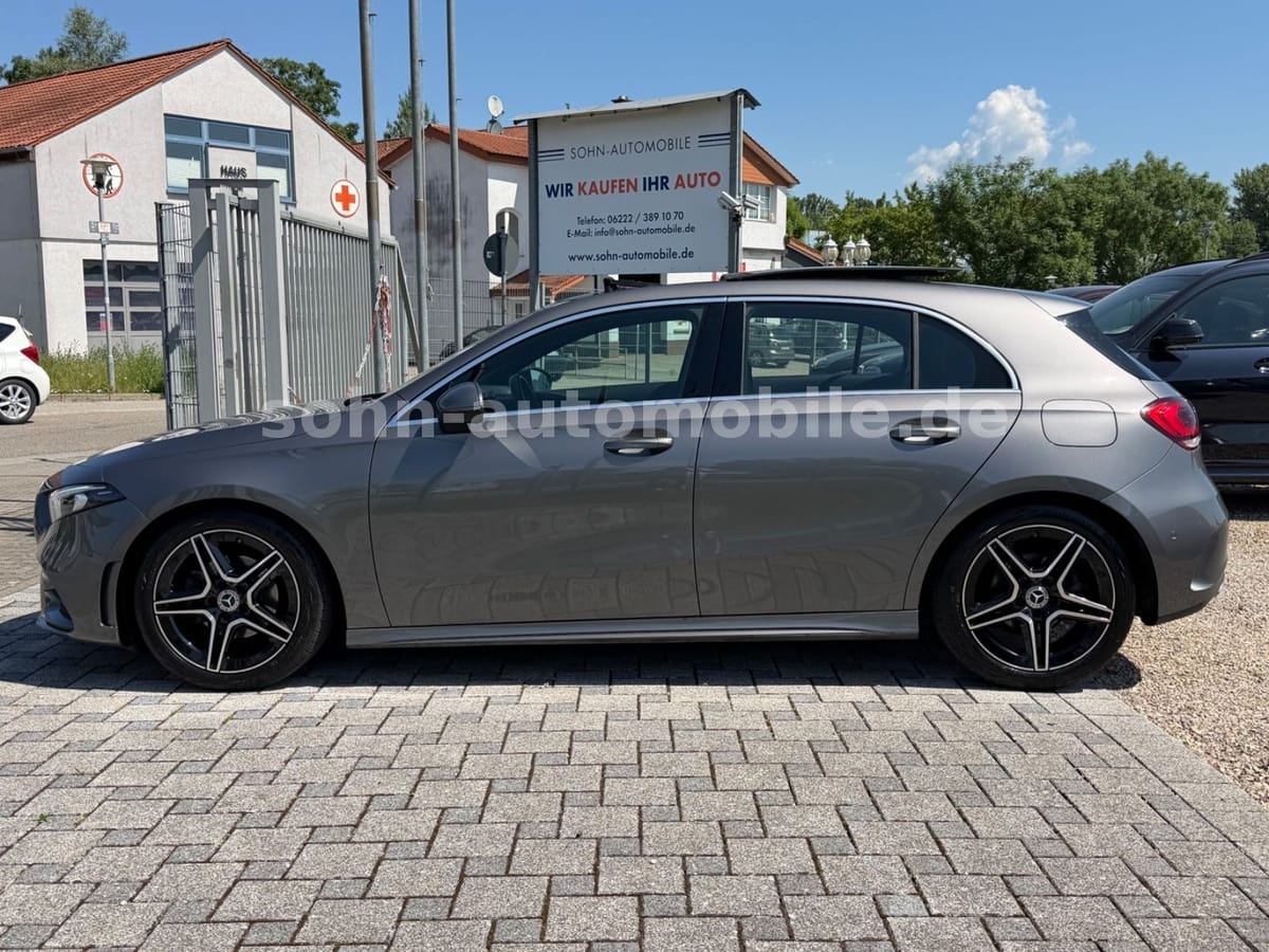 Mercedes-Benz A 180 AMG-Line Aut./Panorama/Leder/Navi/LED/MBUX foto 13