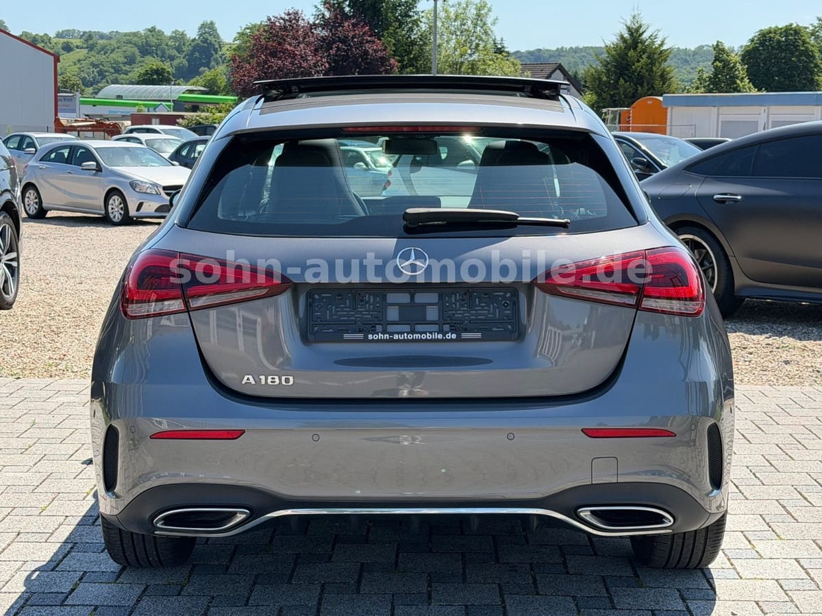 Mercedes-Benz A 180 AMG-Line Aut./Panorama/Leder/Navi/LED/MBUX foto 18