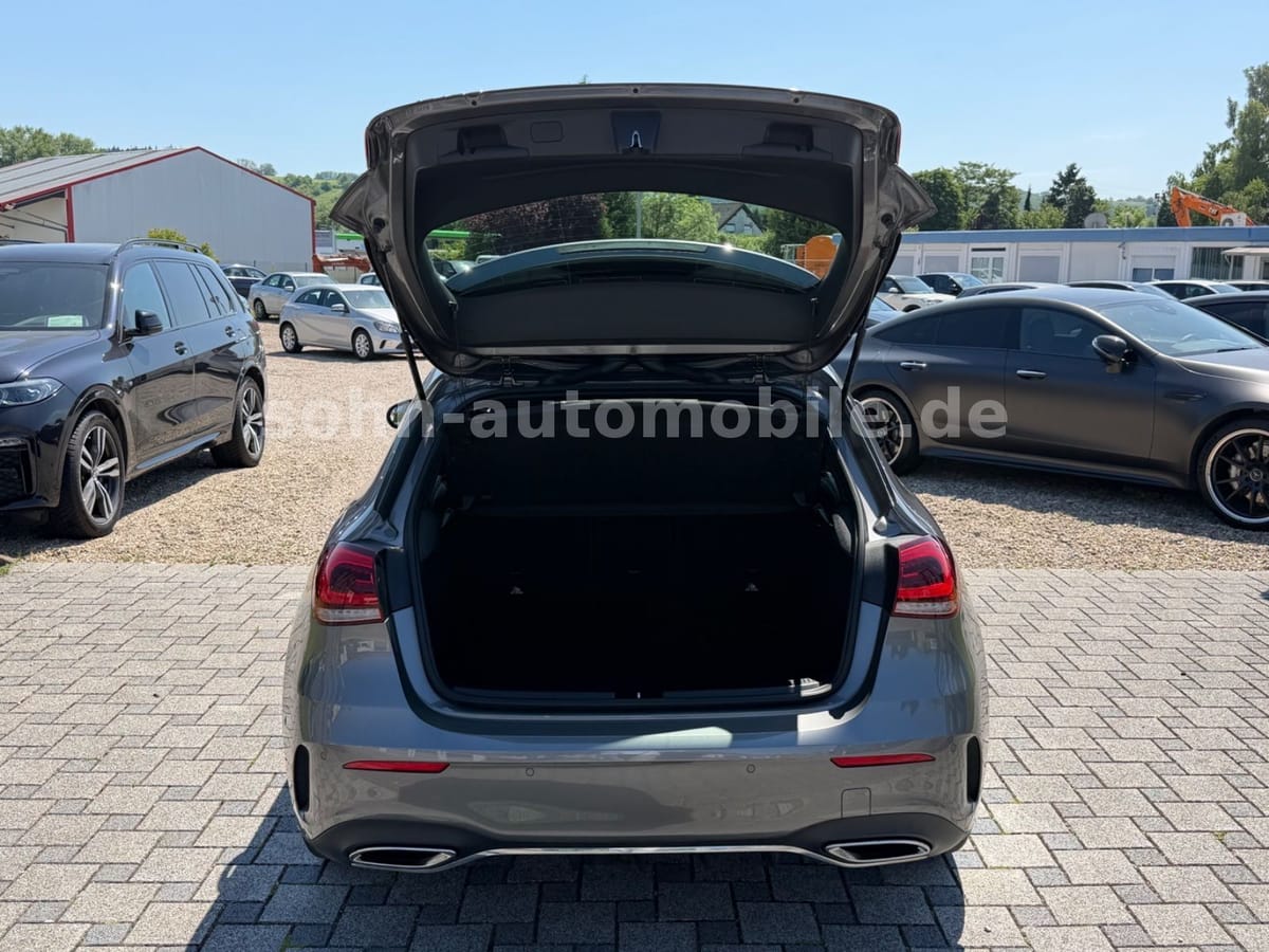 Mercedes-Benz A 180 AMG-Line Aut./Panorama/Leder/Navi/LED/MBUX foto 19