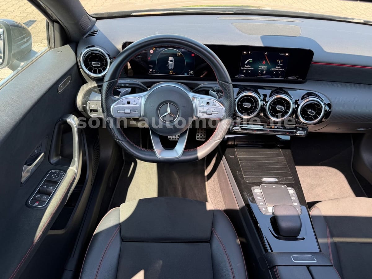 Mercedes-Benz A 180 AMG-Line Aut./Panorama/Leder/Navi/LED/MBUX foto 20