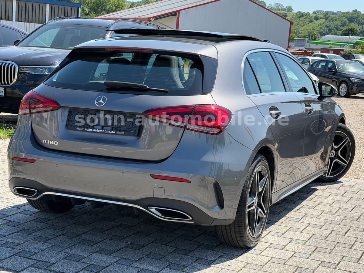 Mercedes-Benz A 180 AMG-Line Aut./Panorama/Leder/Navi/LED/MBUX foto 9