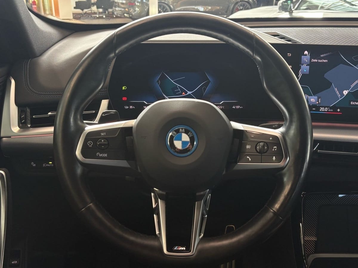 BMW iX1 xDrive30 M Sport DA+ ACC PA RFK AdapLED AHK foto 10