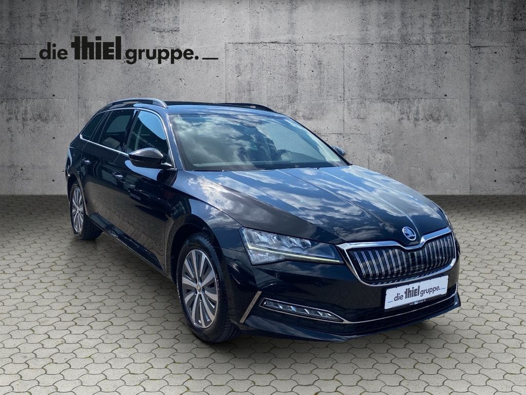 Skoda Superb Combi 1.4 TSI iV Ambition DSG Navi LED Na foto 3
