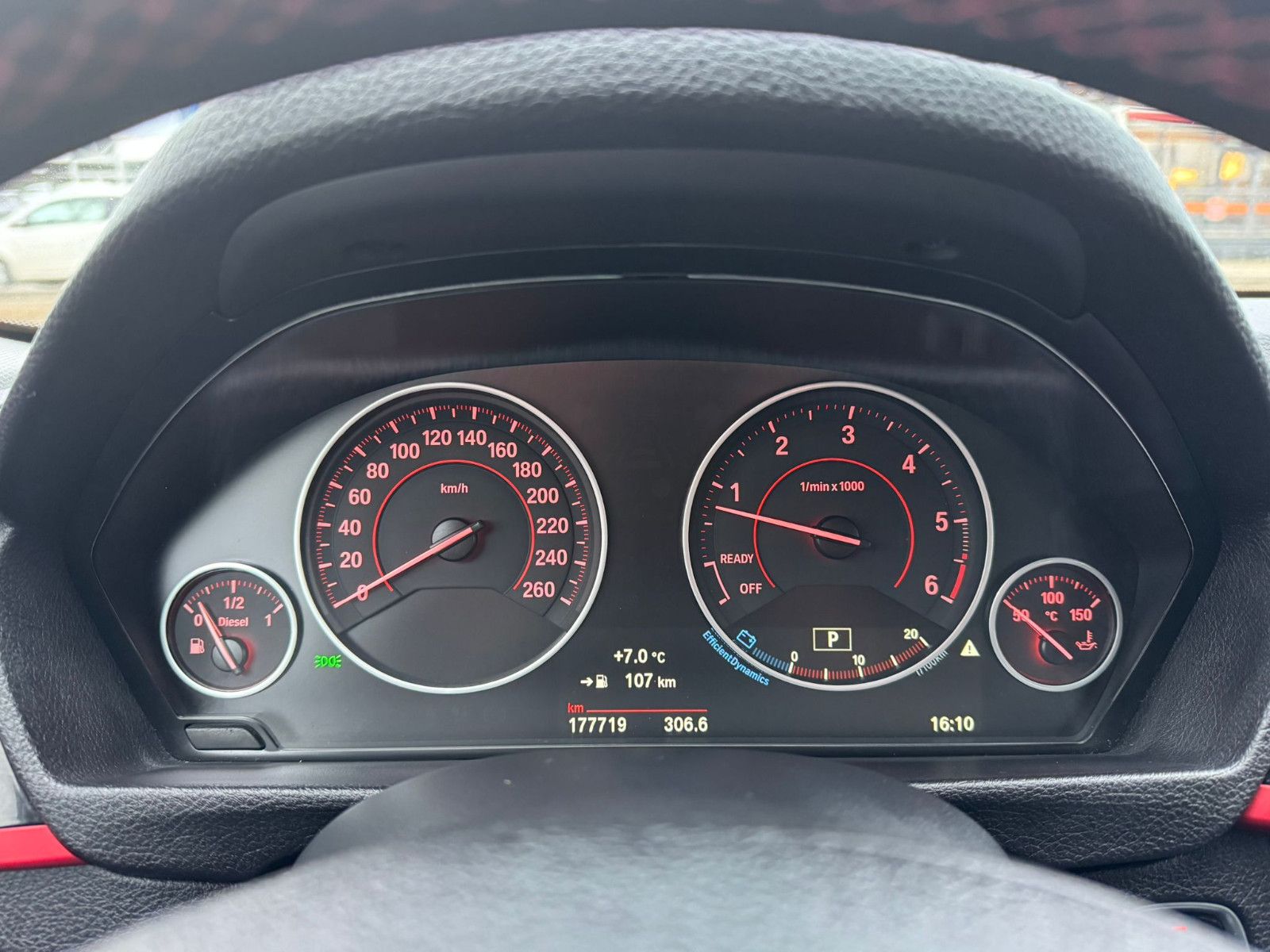 BMW 330d F31 Touring xDrive Sport*2.Hand*SItzh*LED* foto 20