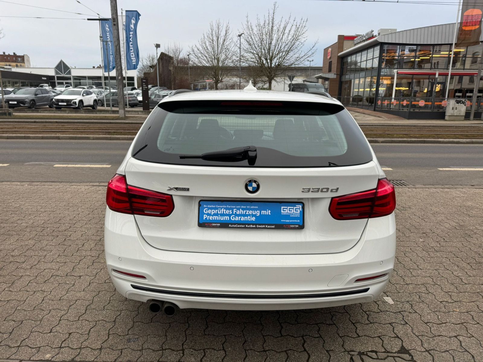 BMW 330d F31 Touring xDrive Sport*2.Hand*SItzh*LED* foto 5