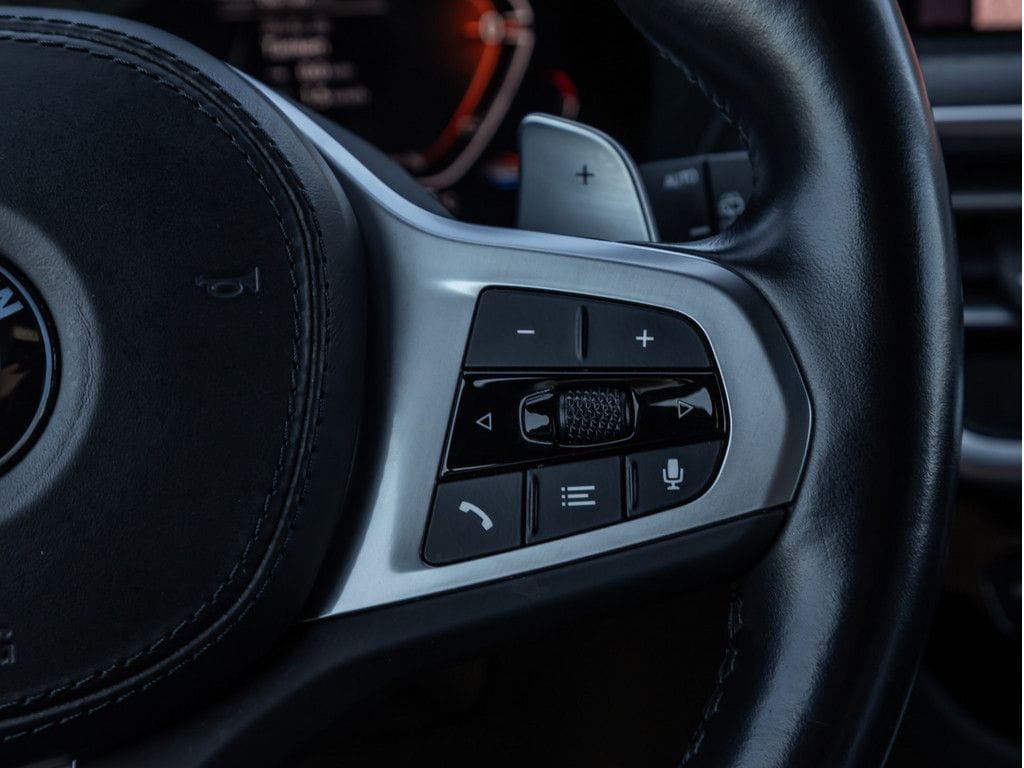 BMW X3 xDrive 20i M-Sport FACEL. PANO AHK HUD 360° foto 21