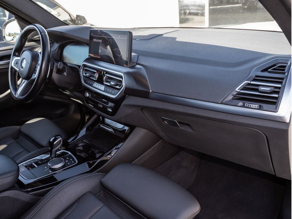 BMW X3 xDrive 20i M-Sport FACEL. PANO AHK HUD 360° foto 8