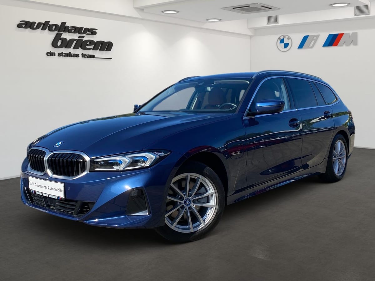 BMW 320e xDrive Touring ab 299