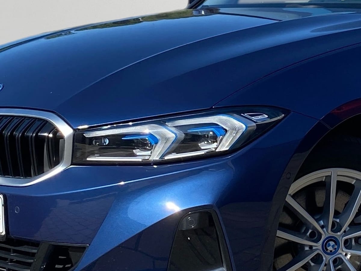 BMW 320e xDrive Touring ab 299 foto 5