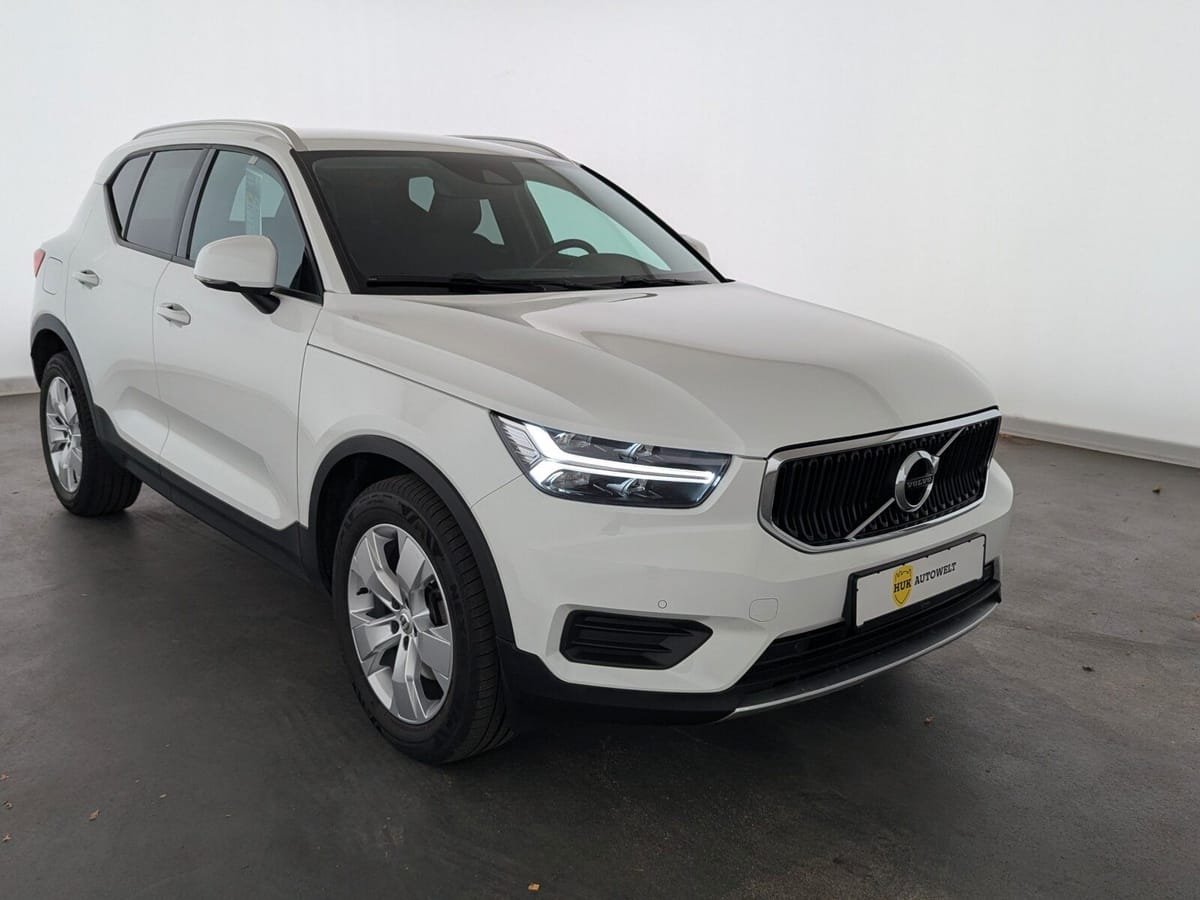 Volvo XC 40 D3 AWD Momentum Pro LED NAVI SHZ AHK RFK foto 5