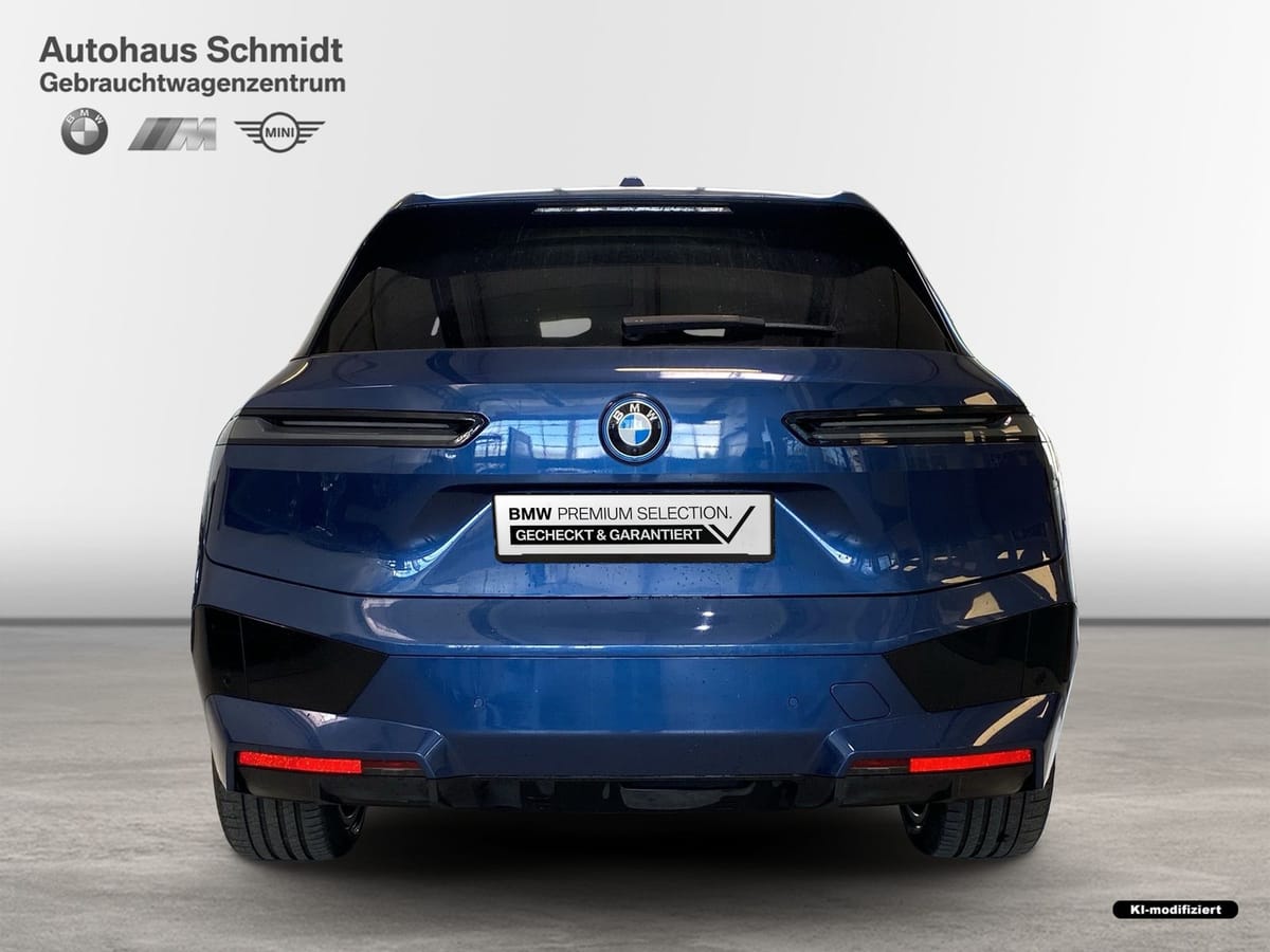 BMW iX xDrive40 Sportpaket LC Prof. HUD H K AHK Las foto 4