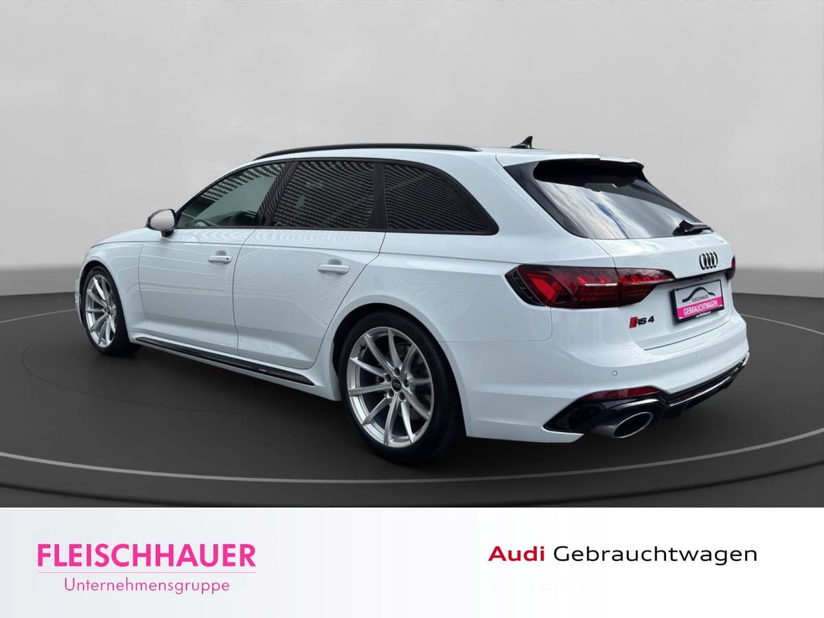Audi RS4 Avant 2.9 TFSI qu. Navi LED 280km h Kamera D foto 4