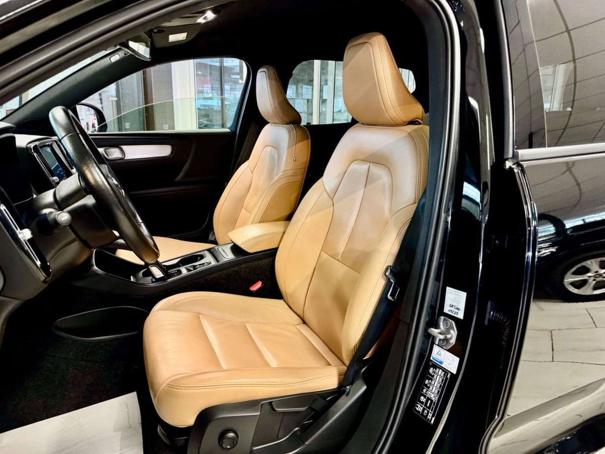 Volvo XC40 2.0 T5 AWD AUT LEDER NAVI LED CAM SHZ PDC foto 11