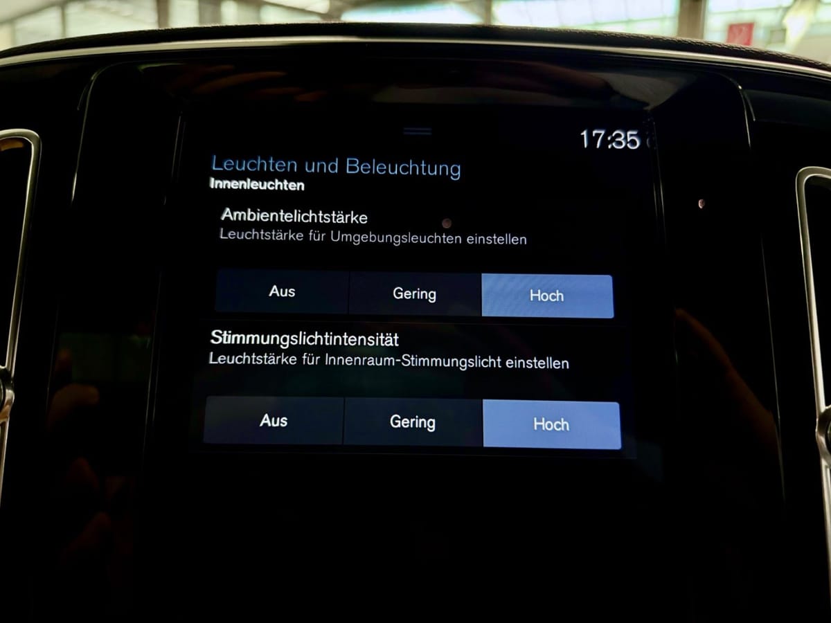 Volvo XC40 2.0 T5 AWD AUT LEDER NAVI LED CAM SHZ PDC foto 21