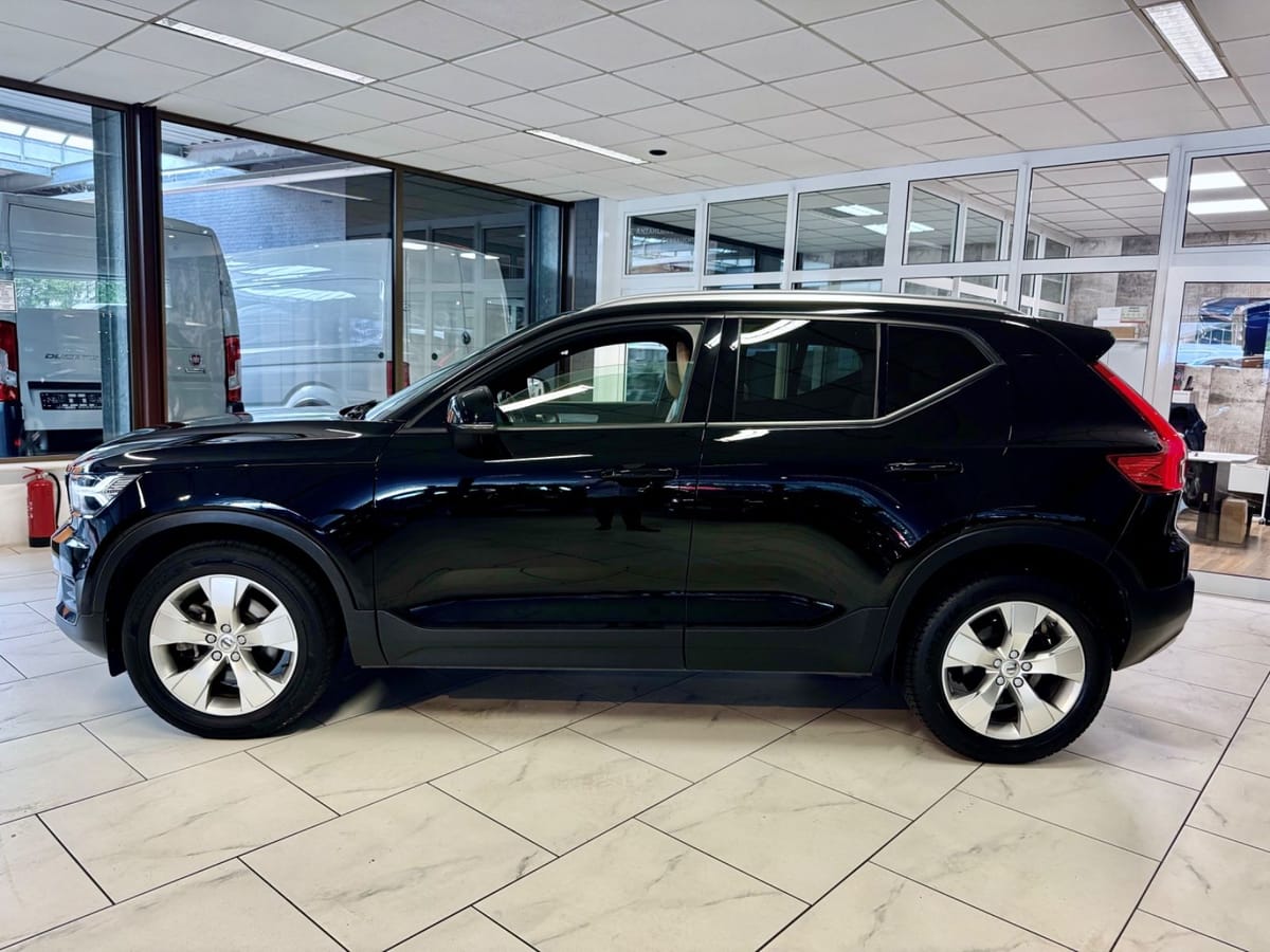 Volvo XC40 2.0 T5 AWD AUT LEDER NAVI LED CAM SHZ PDC foto 5