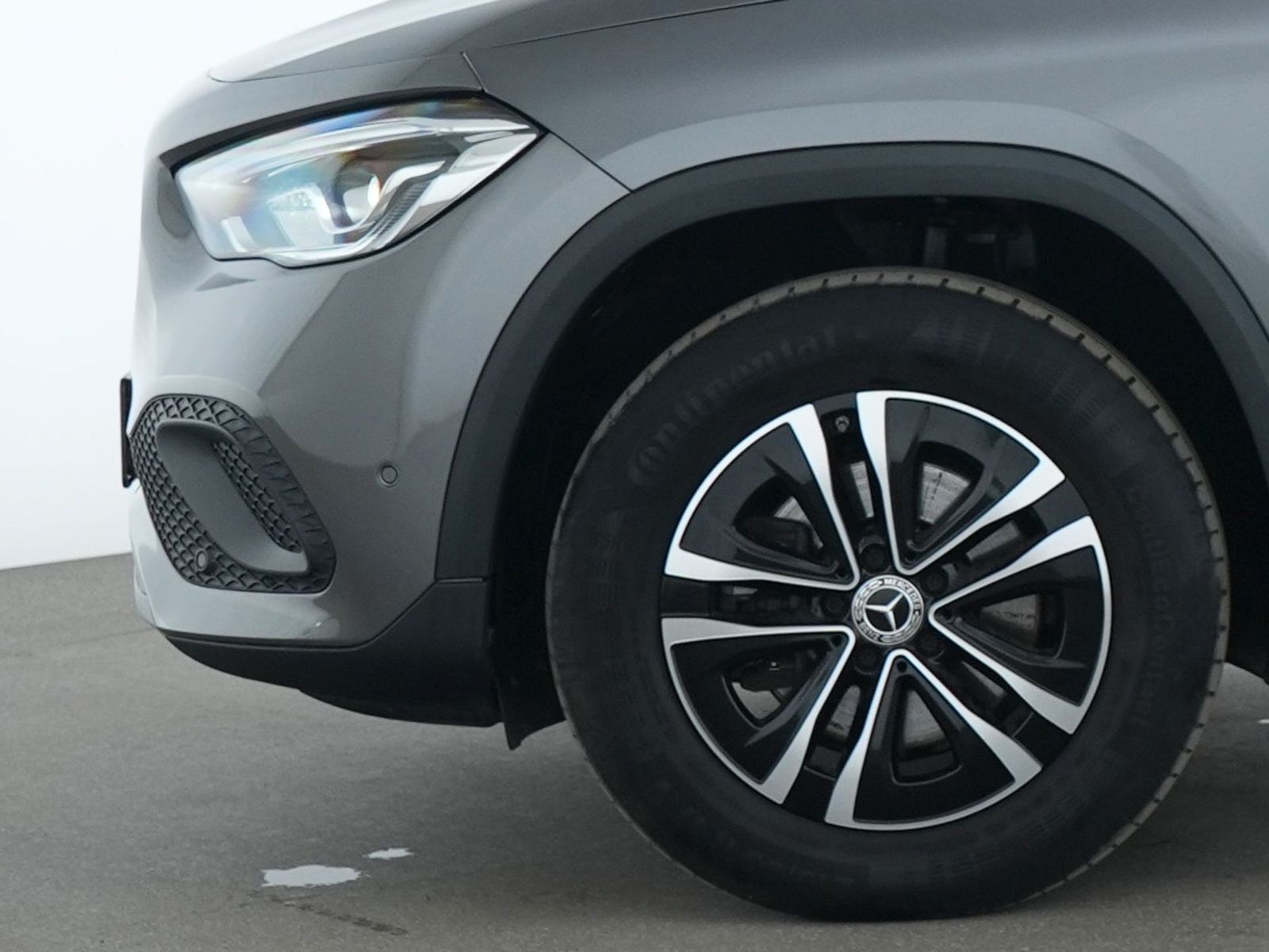 Mercedes-Benz GLA 180 Style Tempomat|Navi|LED|Kamera|Klima foto 13