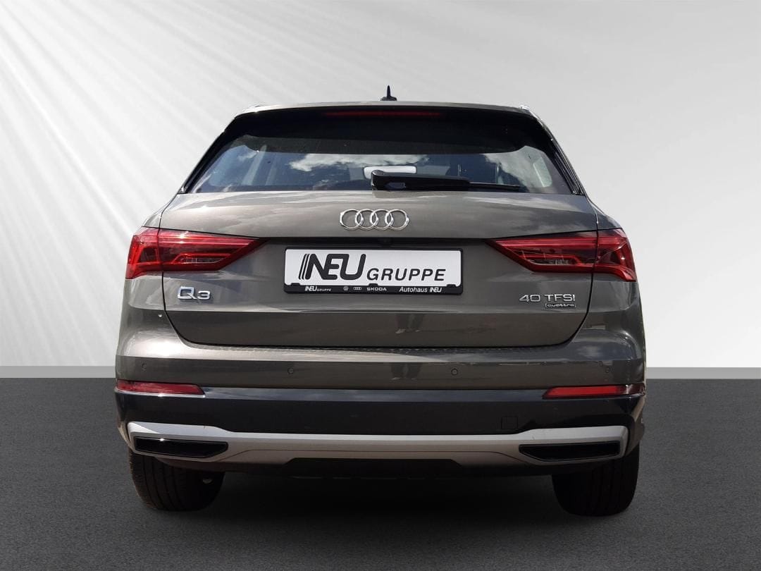 Audi Q3 SUV advanced Q3 40 TFSI quattro S tronic foto 3