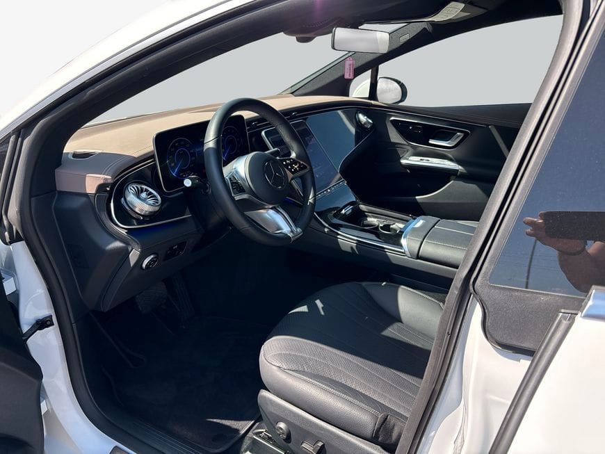 Mercedes-Benz EQE 300 Electric Art FLEX foto 10