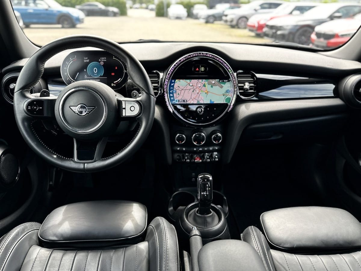 MINI Cooper S 5-Türer DAB LED RFK Navi Komfortzg. foto 14