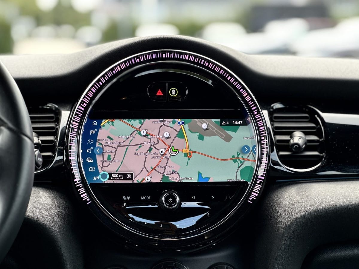 MINI Cooper S 5-Türer DAB LED RFK Navi Komfortzg. foto 15