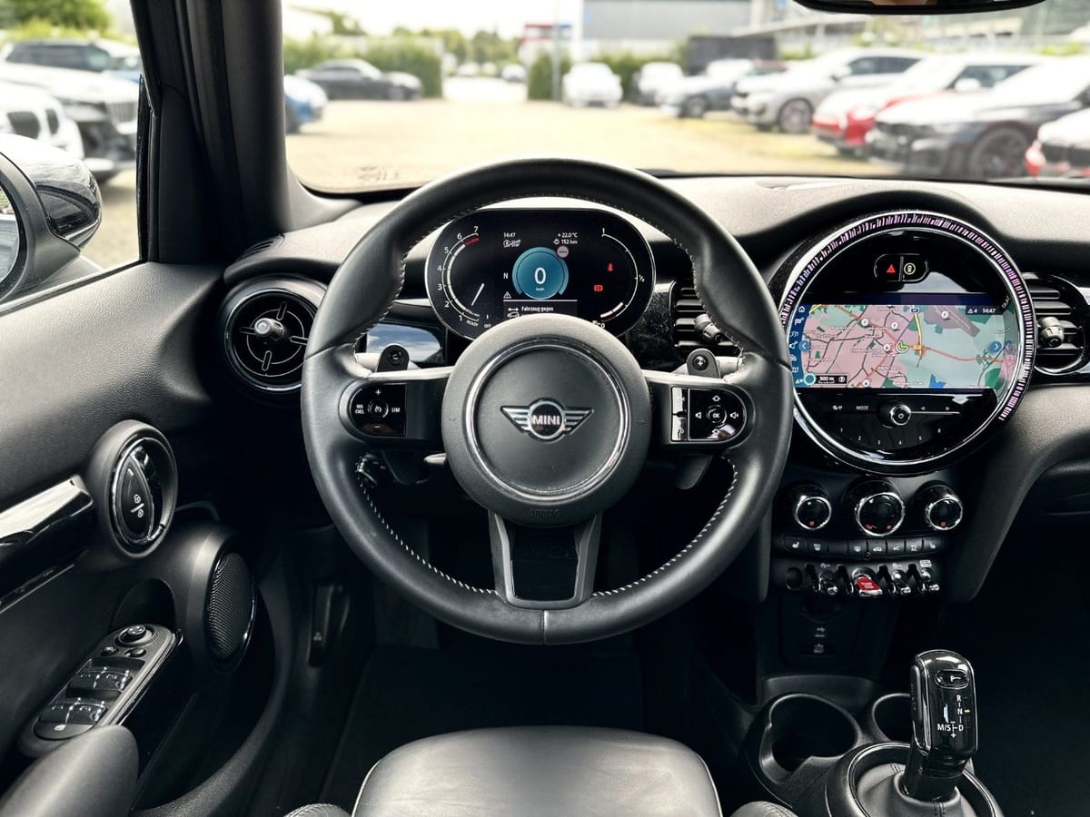 MINI Cooper S 5-Türer DAB LED RFK Navi Komfortzg. foto 16