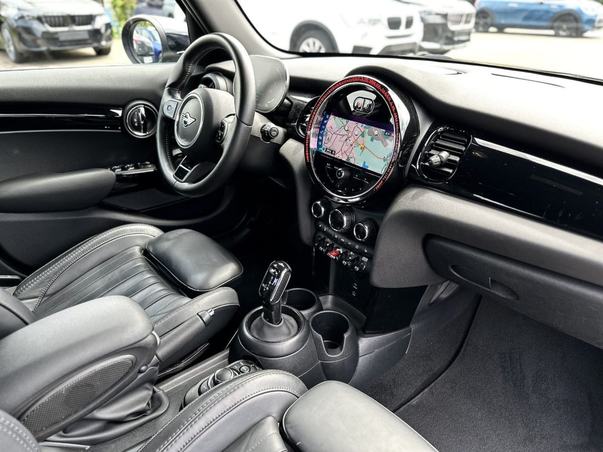 MINI Cooper S 5-Türer DAB LED RFK Navi Komfortzg. foto 17