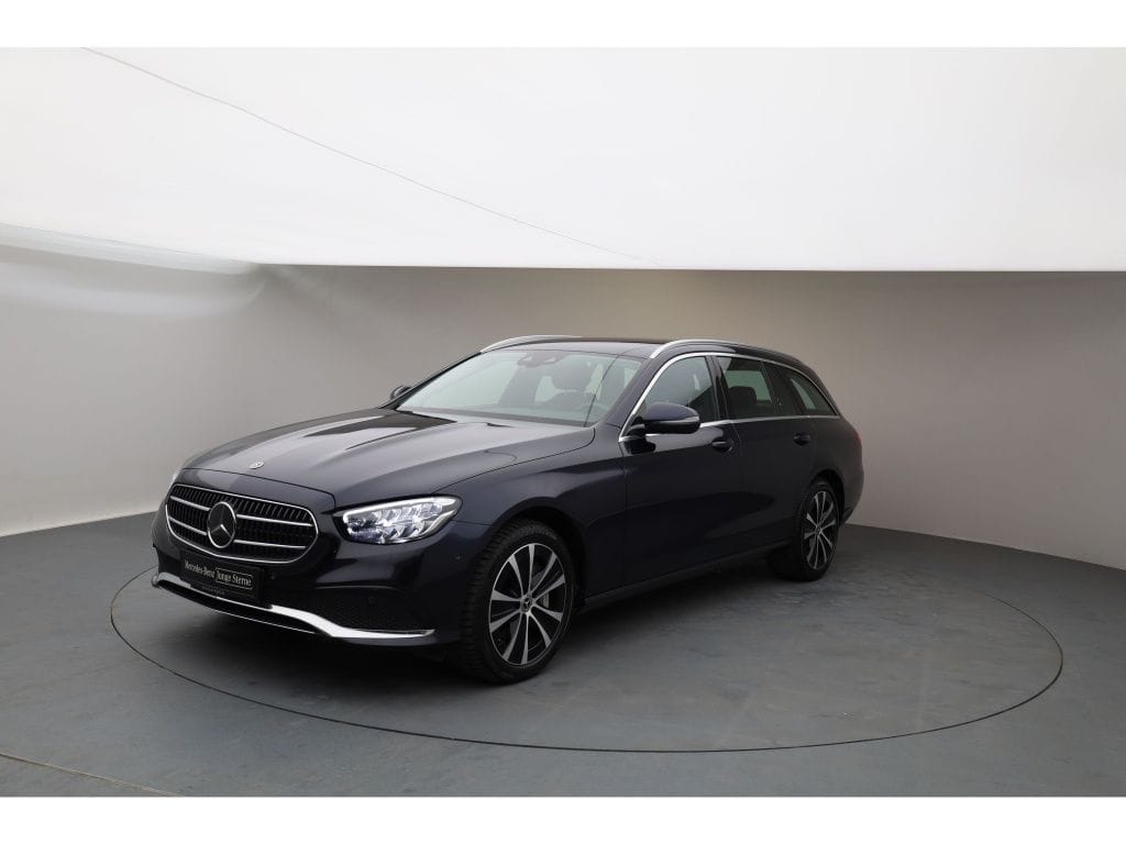 Mercedes-Benz E 300 de T Avantgarde MBUX Burm Ambiente LED AHK foto 2