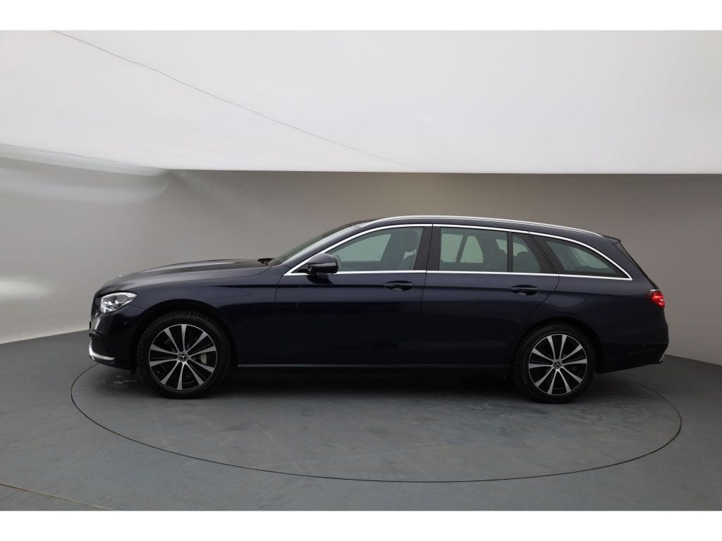 Mercedes-Benz E 300 de T Avantgarde MBUX Burm Ambiente LED AHK foto 3