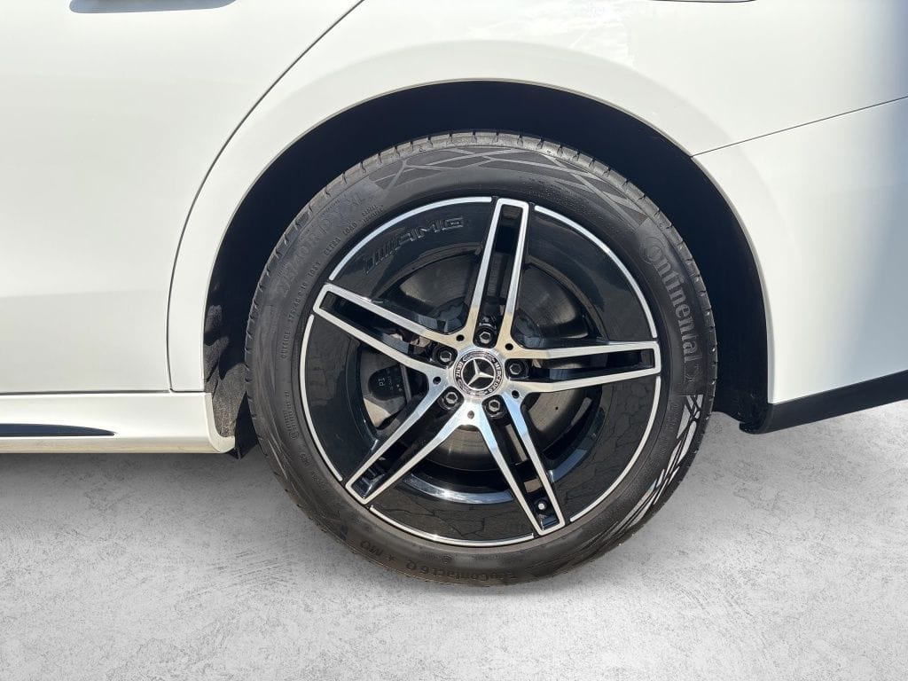 Mercedes-Benz E 300 e T-Modell mit EQ Hybrid Technologie 360 foto 4
