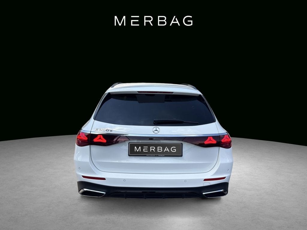 Mercedes-Benz E 300 e T-Modell mit EQ Hybrid Technologie 360 foto 6