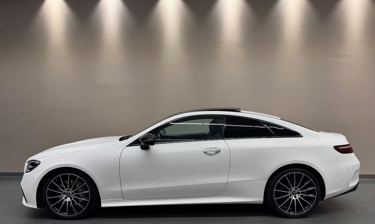 Mercedes-Benz E300 Coupe AMG Line PANO LED TEMPOMAT 360° SHZ foto 3
