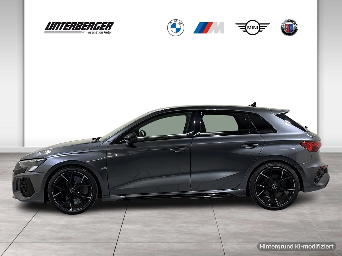 Audi RS3 Sportback 2.5 TFSI quattro ACC B&O 280km h foto 2