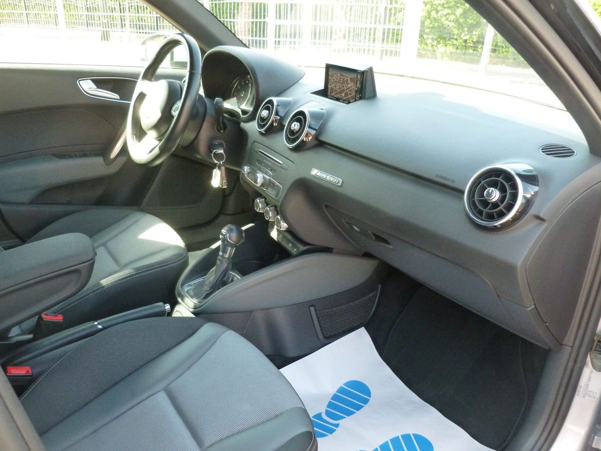 Audi A1 Sportback sport S-Line Navi/Klima/PDC/BT foto 11