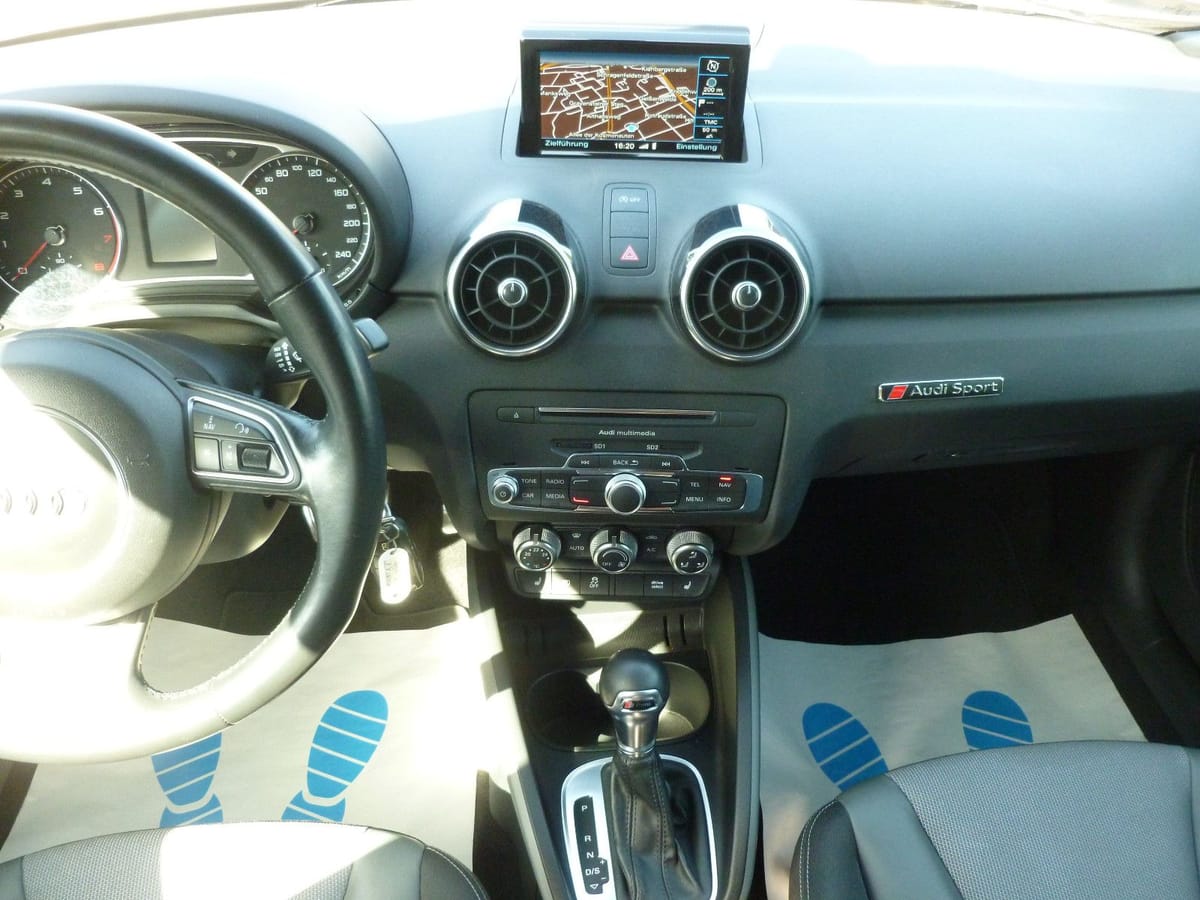 Audi A1 Sportback sport S-Line Navi/Klima/PDC/BT foto 16