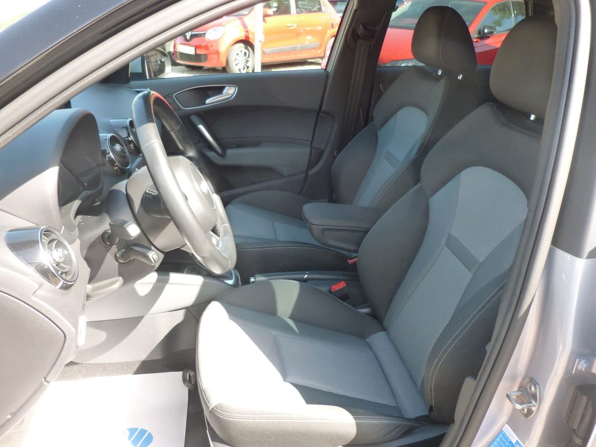 Audi A1 Sportback sport S-Line Navi/Klima/PDC/BT foto 9