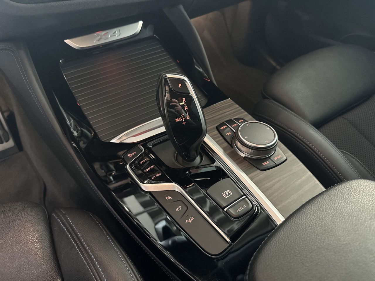 BMW X4 xDrive30d M Sport DA+ ACC HUD 360° SHZ Navi foto 15