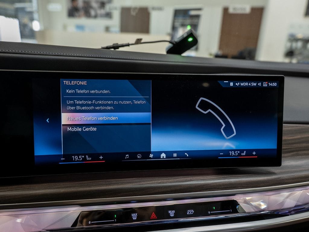 BMW 750e xDrive Design Pure Excellence PANO LED ACC foto 19