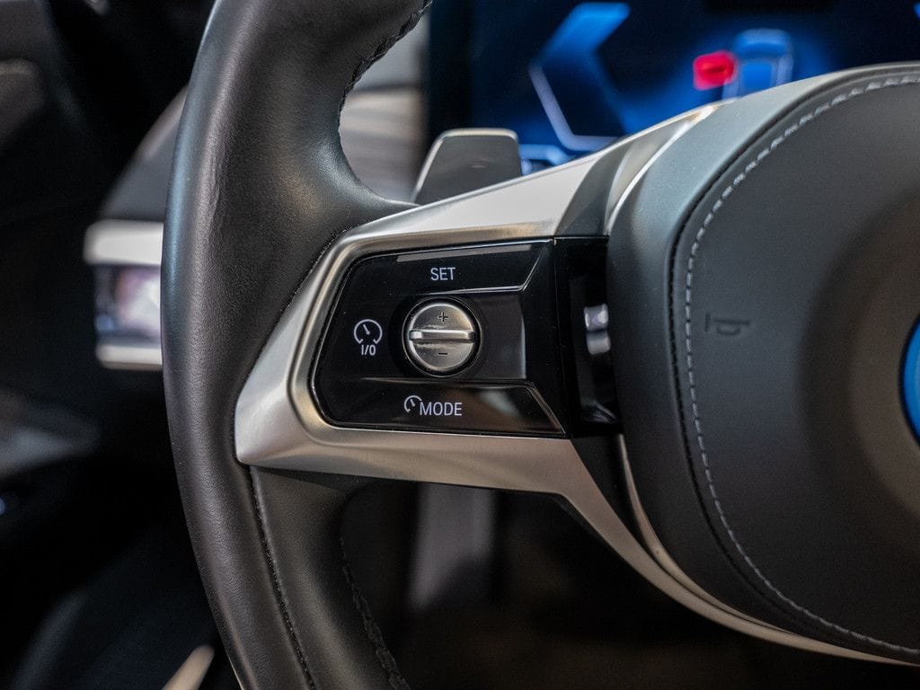 BMW 750e xDrive Design Pure Excellence PANO LED ACC foto 24