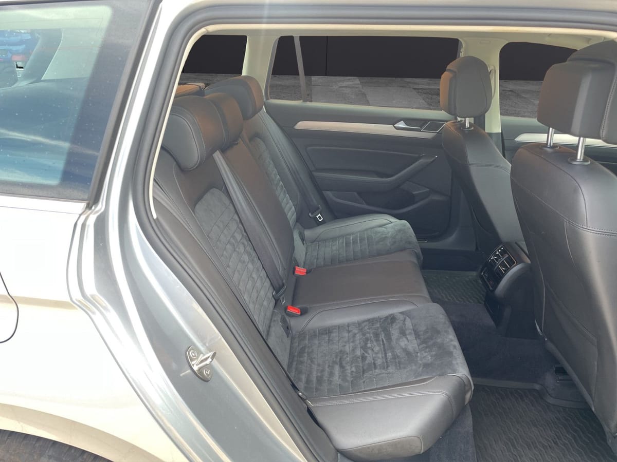Volkswagen Passat Variant Highline 1.Hand Navi Kamera Shz foto 14