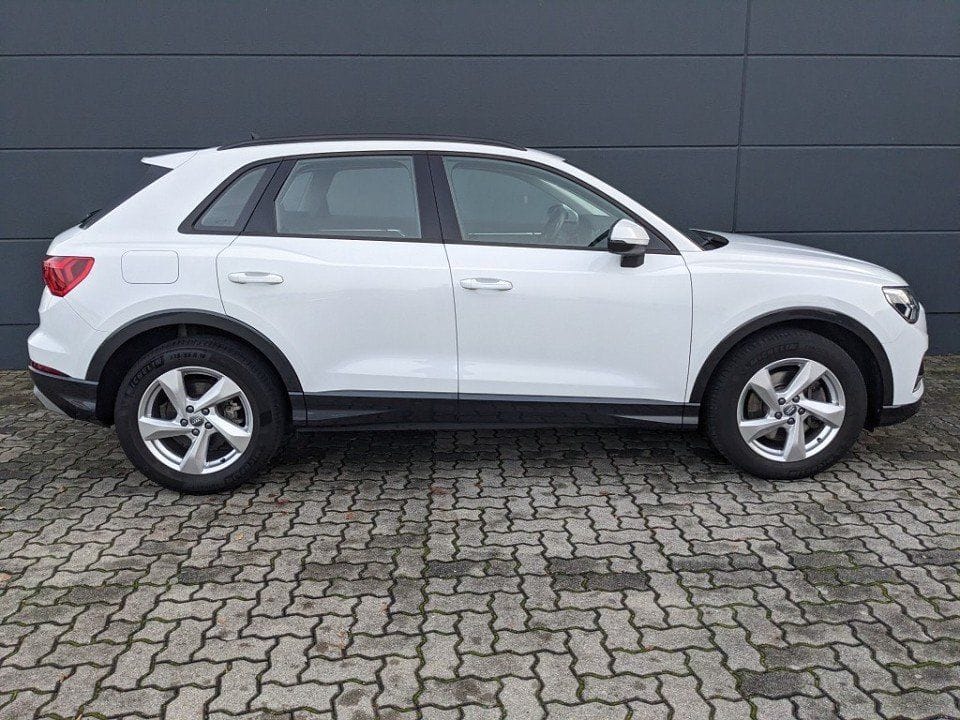 Audi Q3 2.0l TFSI Quattro Advanced Pano Matrix-LED foto 5