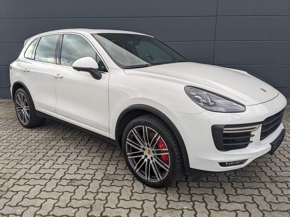 Porsche Cayenne 4.8l V8 Turbo AHK Panodach Luftfederung foto 2