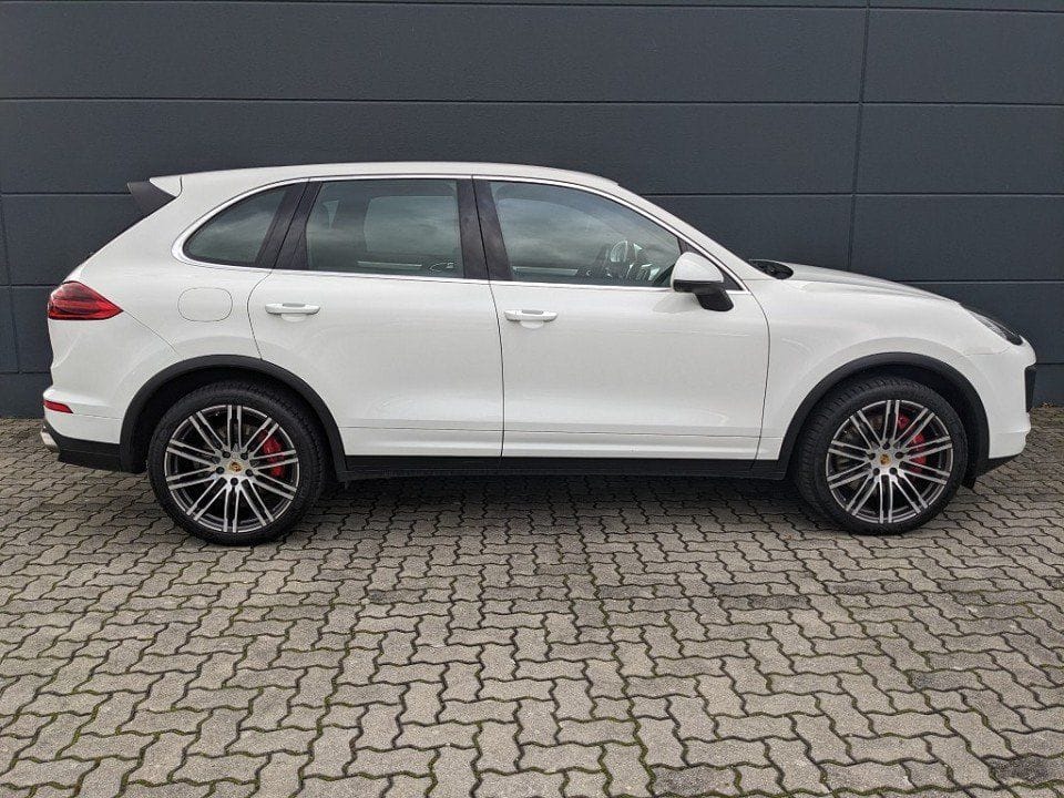 Porsche Cayenne 4.8l V8 Turbo AHK Panodach Luftfederung foto 4