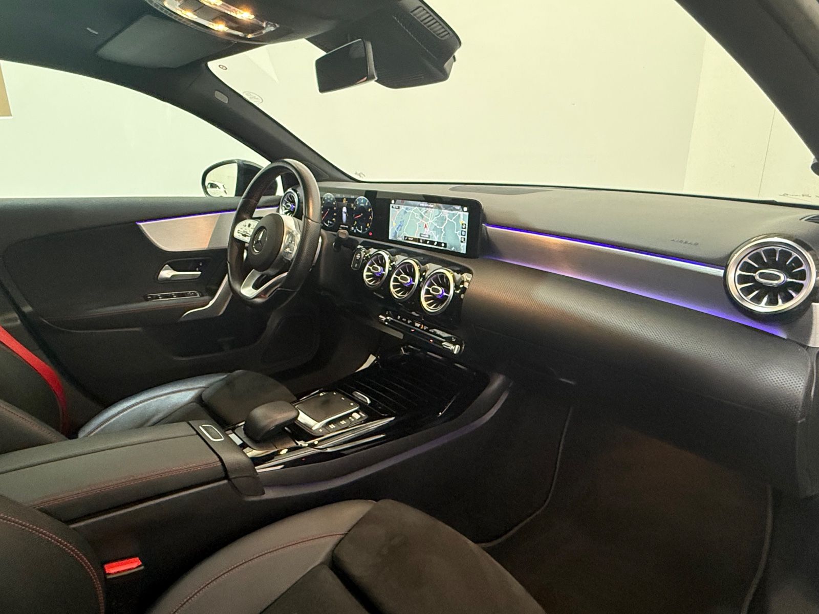 Mercedes-Benz A 35 AMG 4Matic NIGHT PANORAMA KAMERA SCHECKHEFT foto 14