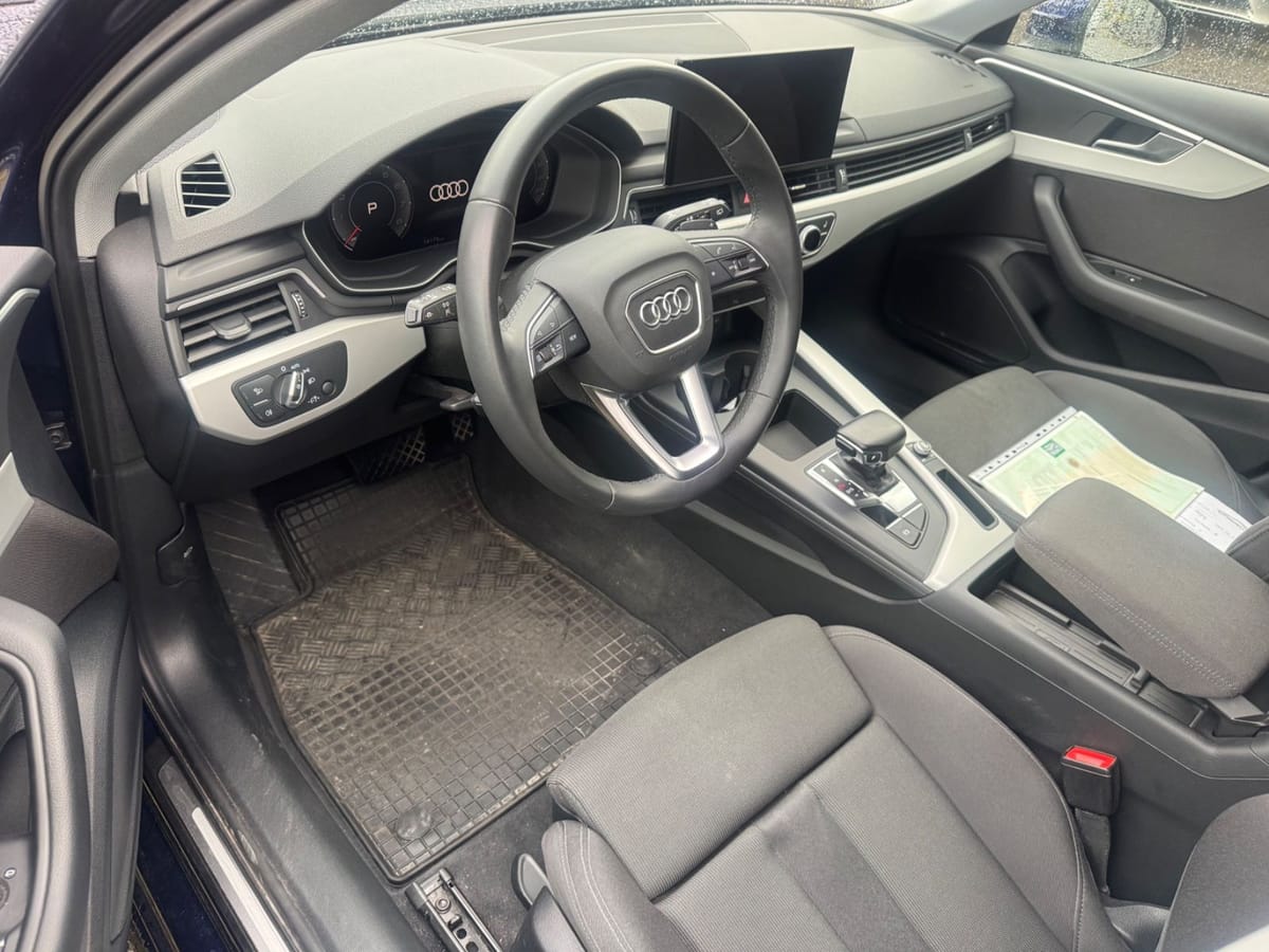 Audi A4 Avant 40 TFSI S tronic advanced foto 2