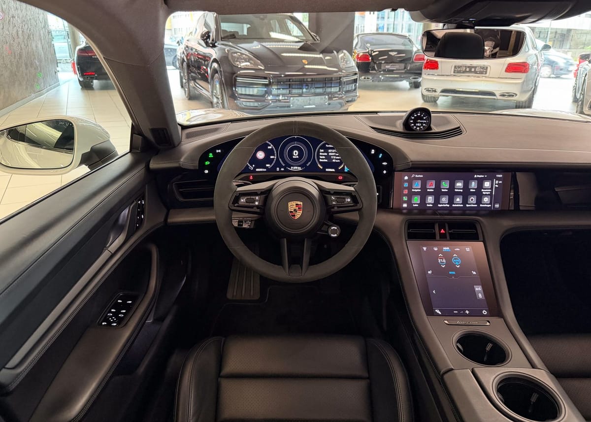 Porsche Taycan 4S MWST ACC RFK Wärmepumpe Motorsound foto 18