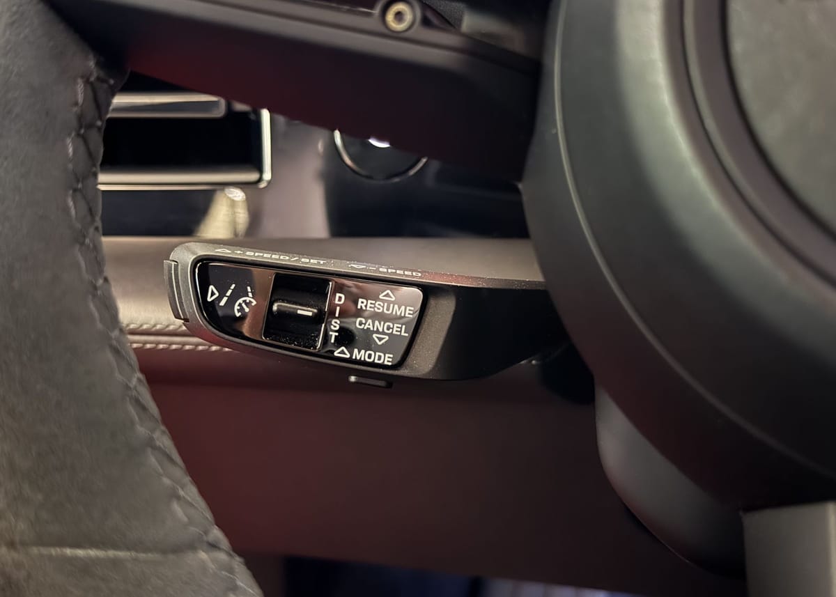 Porsche Taycan 4S MWST ACC RFK Wärmepumpe Motorsound foto 21