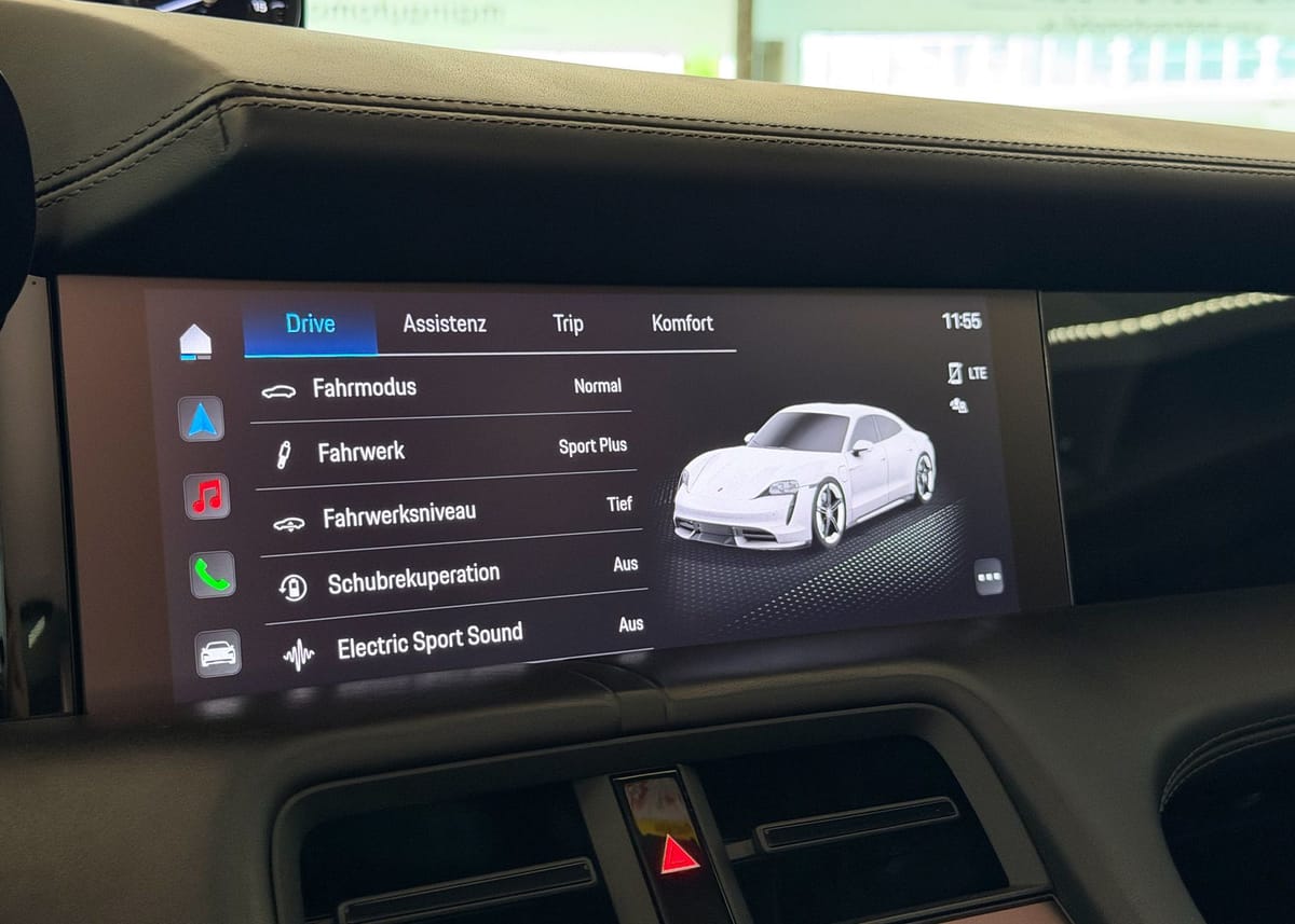 Porsche Taycan 4S MWST ACC RFK Wärmepumpe Motorsound foto 25