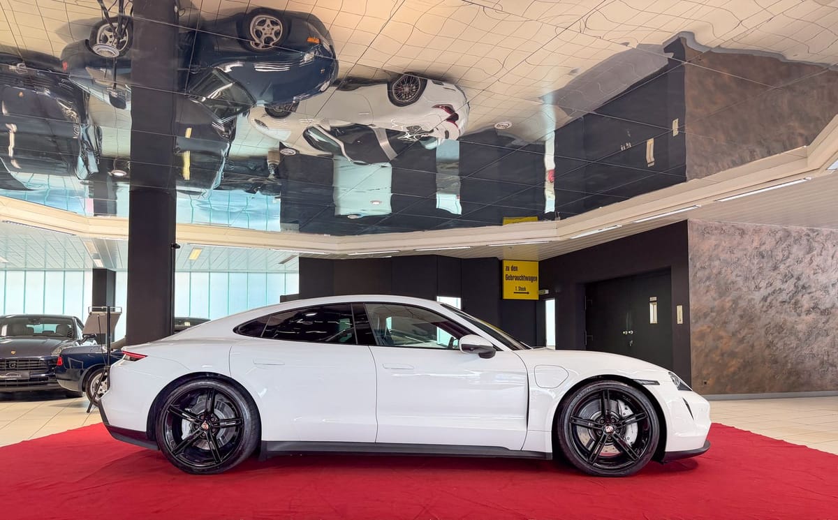 Porsche Taycan 4S MWST ACC RFK Wärmepumpe Motorsound foto 10